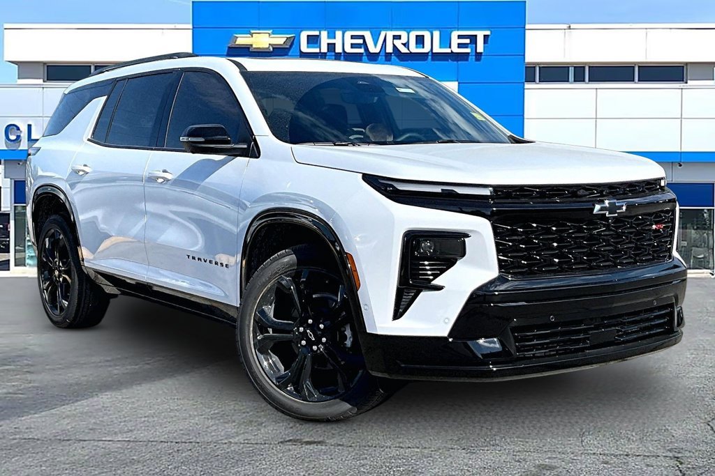 New 2027 Chevrolet Traverse RS FWD image 1