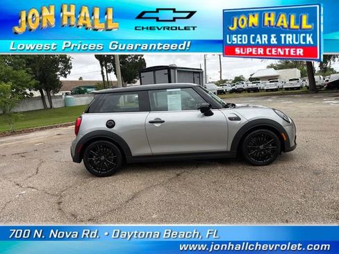 Used 2024 MINI Cooper S w/ Signature Upholstery Package image 13