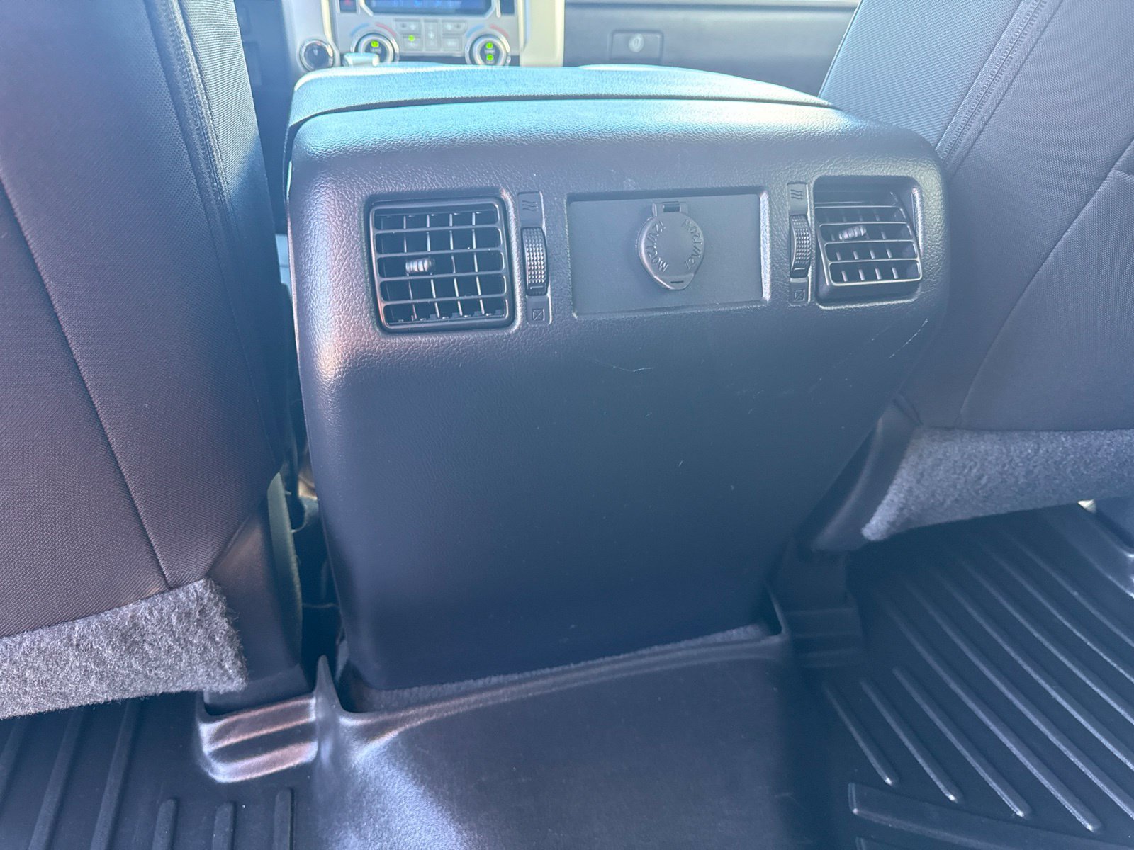 Used 2021 Toyota Tundra SR5 w/ TRD Off-Road Package AWD/4WD image 14