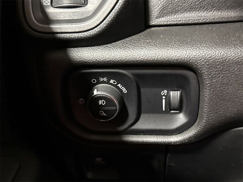 Used 2023 RAM 1500 Tradesman w/ Warlock PACKAGE image 17