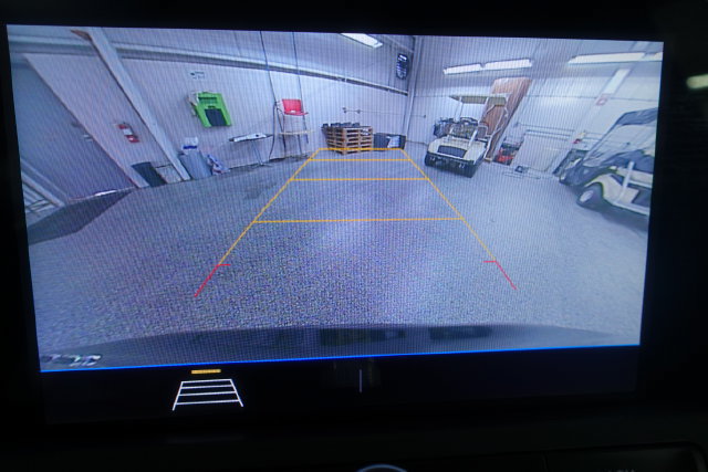 Used 2020 Chevrolet Blazer LT FWD image 16