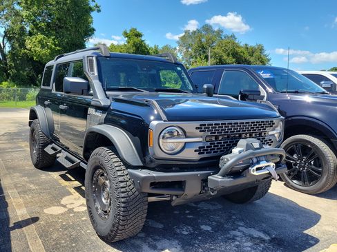 Used 2024 Ford Bronco Everglades AWD/4WD image 1