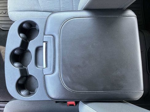 Used 2022 RAM 1500 Classic SLT w/ Protection Group image 21