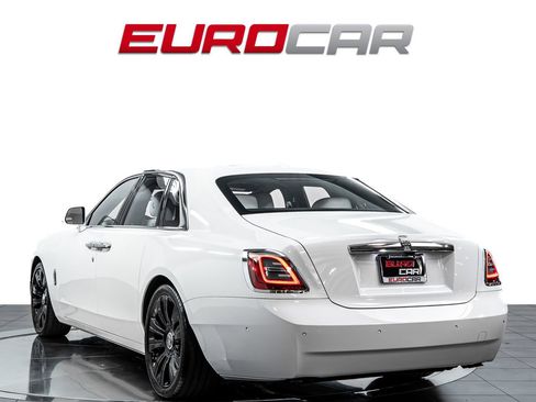 Used 2024 Rolls-Royce Ghost AWD/4WD image 4