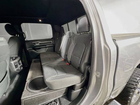 Used 2019 RAM 1500 Big Horn AWD/4WD image 29