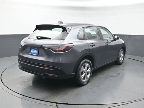 Used 2023 Honda HR-V LX image 6