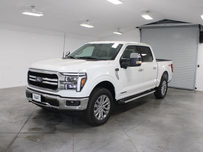New 2025 Ford F150 Lariat w/ Equipment Group 501A Mid