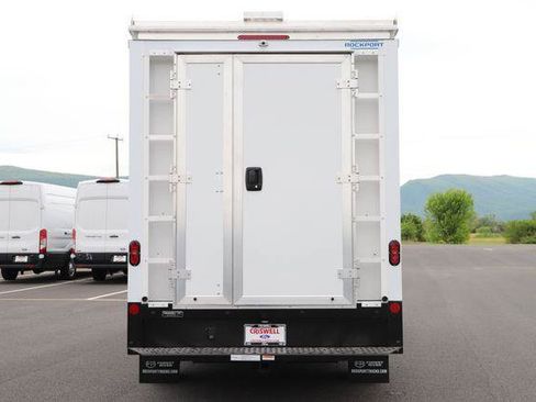 New 2027 Ford E-350 and Econoline 350 Super Duty w/ Power Equipment Group RWD image 4