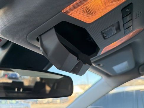 Used 2021 Toyota RAV4 LE image 20