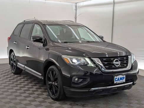 Used 2017 Nissan Pathfinder Platinum w/ Midnight Edition Package image 8