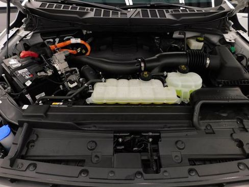 Used 2022 Ford F150 Lariat w/ Equipment Group 502A High image 36