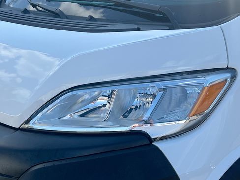 Used 2023 RAM ProMaster 2500 image 11