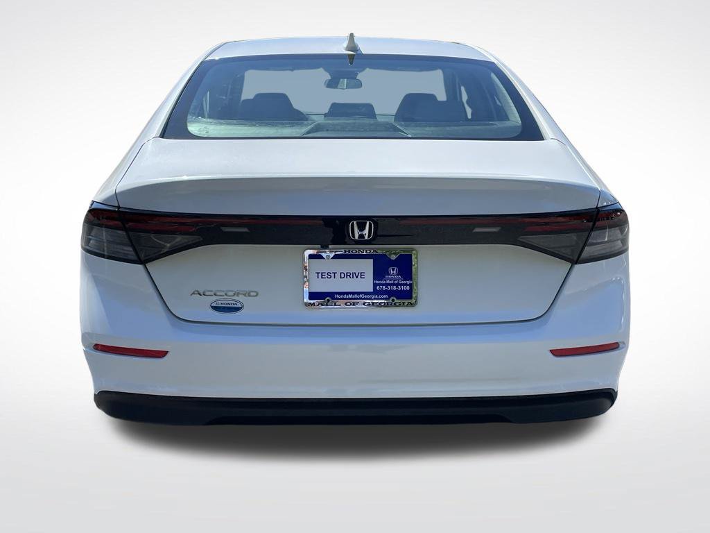 Certified 2025 Honda Accord LX image 5