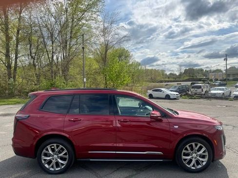 Used 2020 Cadillac XT6 Sport AWD/4WD image 4