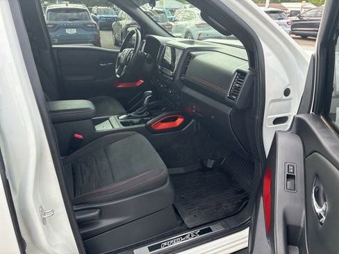 Used 2023 Nissan Frontier PRO-4X w/ Pro Convenience Package AWD/4WD image 24