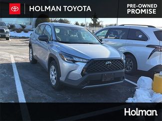 Used 2023 Toyota Corolla Cross L video 1