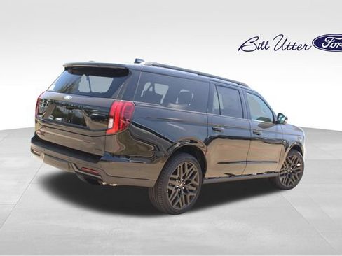 New 2027 Ford Expedition Max Platinum w/ Stealth Performance Package AWD/4WD image 3