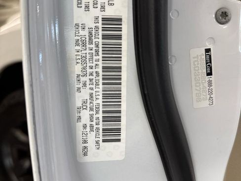 Used 2013 RAM 1500 Classic SLT w/ Protection Group image 67