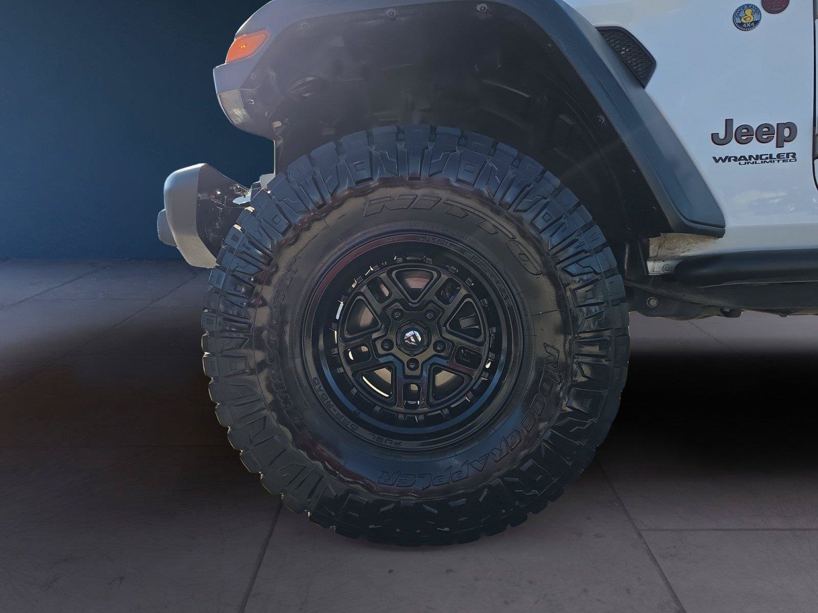 Used 2020 Jeep Wrangler Unlimited Rubicon AWD/4WD image 14