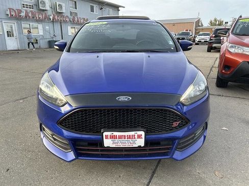 Used 2015 Ford Focus ST image 8