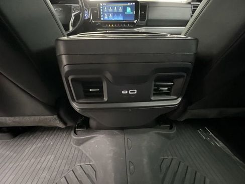 Certified 2024 Chevrolet Silverado 1500 LT Trail Boss w/ Convenience Package II image 20