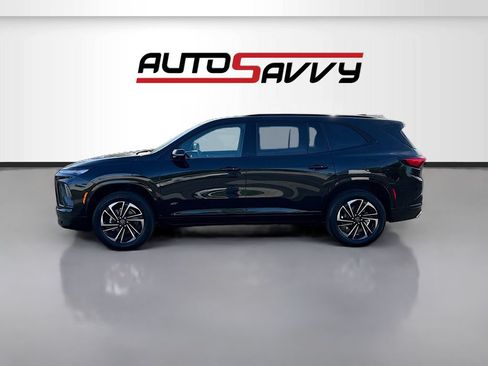 Used 2026 Buick Enclave Sport Touring w/ Power Package AWD/4WD image 4