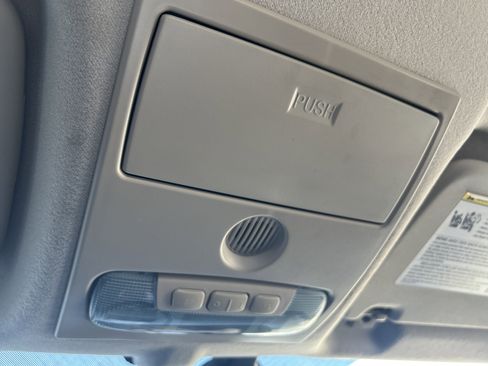 Used 2019 Ford Fiesta SE image 15