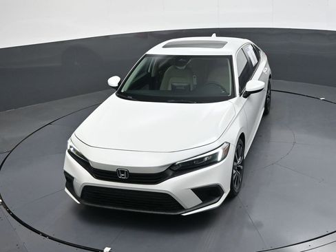 Used 2023 Honda Civic EX image 17