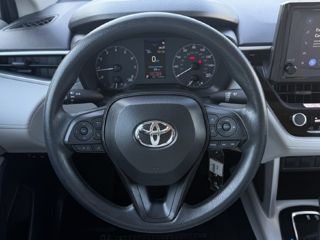 Used 2025 Toyota Corolla Cross L FWD image 14