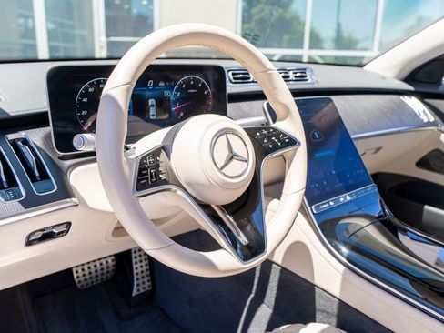 Used 2022 Mercedes-Benz S 580 4MATIC Sedan image 29