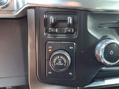 Used 2023 Ford F150 Lariat w/ Equipment Group 502A High AWD/4WD image 24