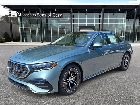 New 2026 Mercedes-Benz E 350 4MATIC Sedan image 1