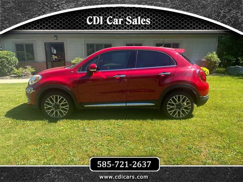 Used 2018 FIAT 500X Lounge FWD image 1