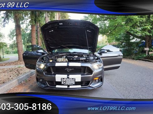 Used 2017 Ford Mustang GT Premium image 26