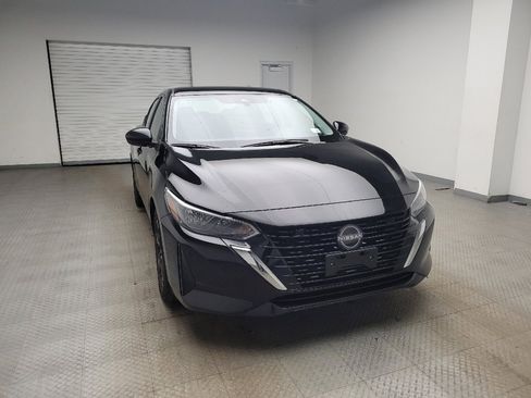 Used 2024 Nissan Sentra SV FWD image 14