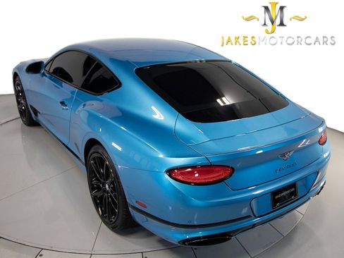 Used 2020 Bentley Continental GT image 7