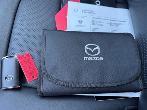 Used 2025 MAZDA CX-5 AWD 2.5 S w/ Preferred Package image 38