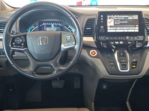 Used 2018 Honda Odyssey EX-L image 16