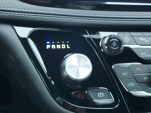 New 2026 Chrysler Pacifica Select image 31