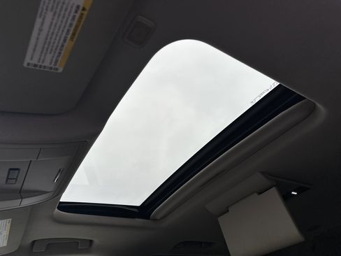 Used 2015 Chevrolet Tahoe LT w/ Luxury Package image 37