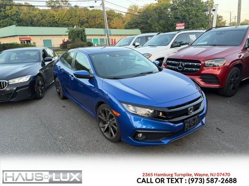 Used 2021 Honda Civic Sport image 2