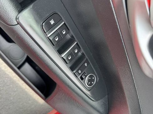 Used 2019 Kia Forte LXS FWD image 14