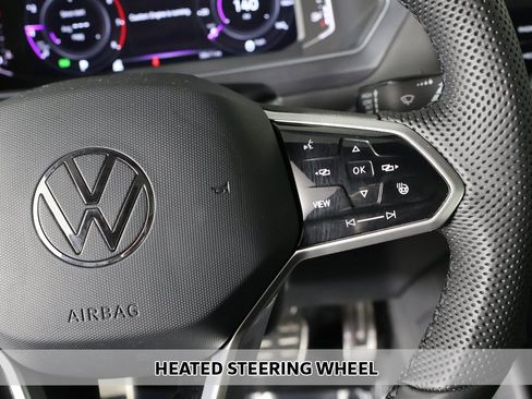 Used 2022 Volkswagen Tiguan SEL R-Line image 9