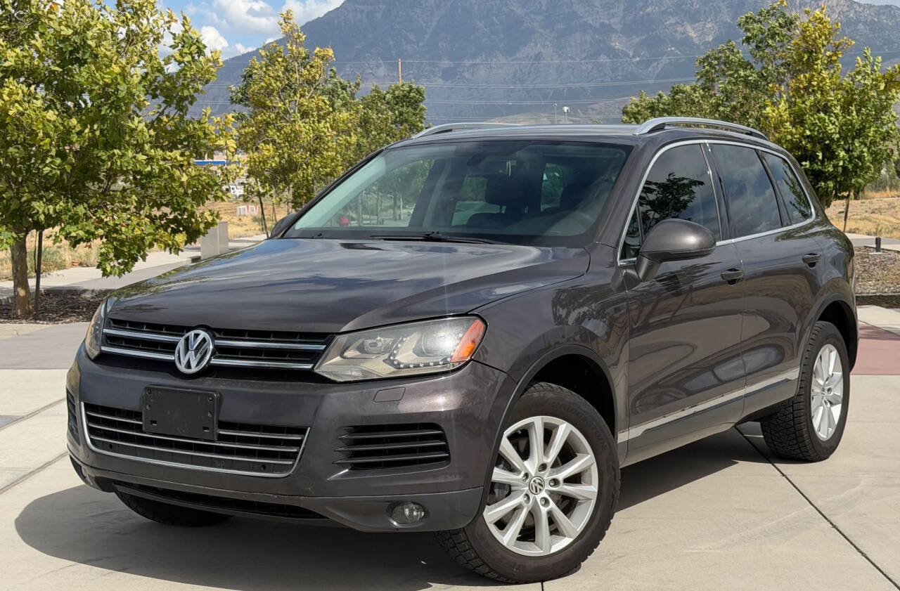 Used 2013 Volkswagen Touareg VR6 AWD/4WD image 1