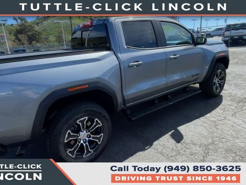 Used 2024 GMC Canyon AT4 AWD/4WD image 8