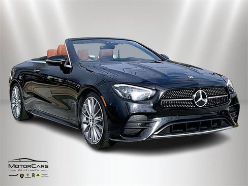 Used 2022 Mercedes-Benz E 450 Cabriolet image 2