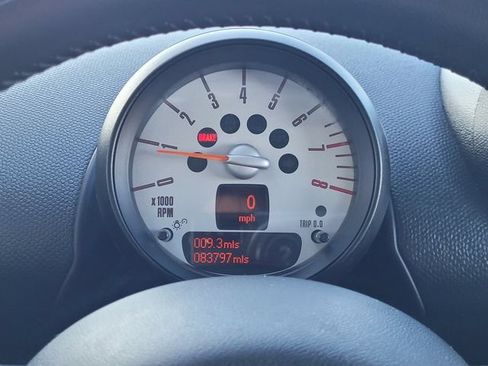 Used 2013 MINI Cooper Paceman FWD image 8