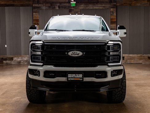 Used 2026 Ford F350 Platinum AWD/4WD image 4