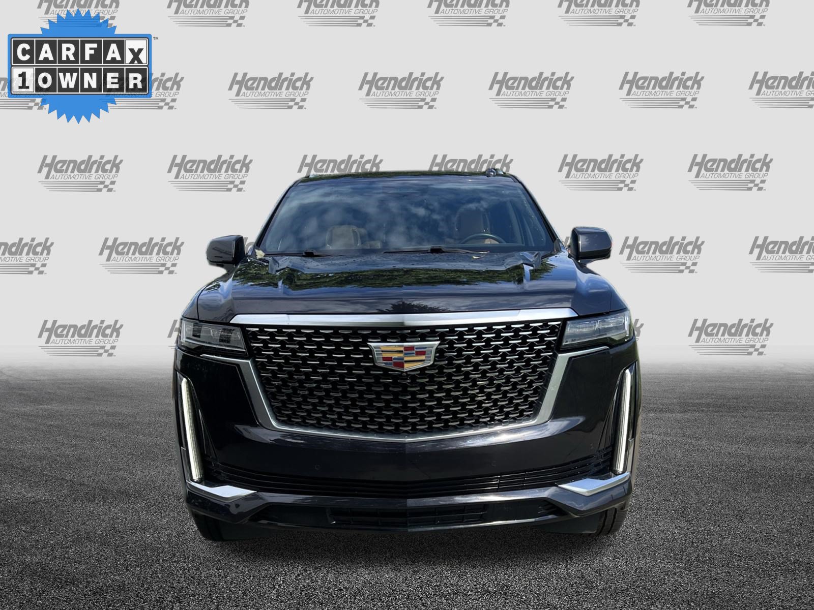 Used 2023 Cadillac Escalade Premium Luxury w/ LPO, Illumination Package AWD/4WD image 3