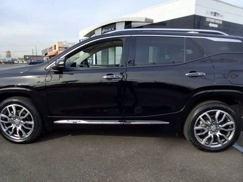 Used 2022 GMC Terrain Denali image 5